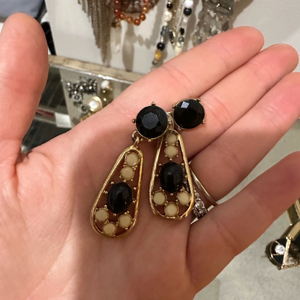 Kate Spade Dangly Black and White earrings